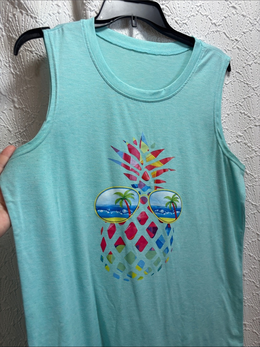 Women's Mint Pineapple Graphic Tank Top